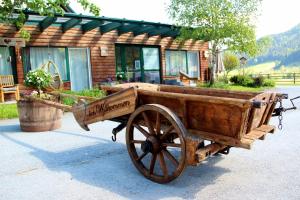 Adelwöhrer - Am Hof