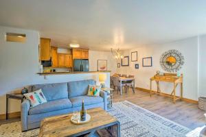 Walk to Gondola and Main St Peak 9 Condo with Balcony