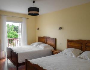 Hotels Ferme Auberge Ibarnia : Chambre Quadruple