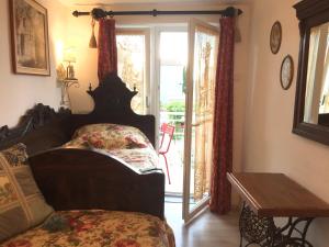 Vintage House for rent 60m from Sea 