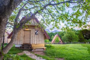 Chalet room in Etno village Maple