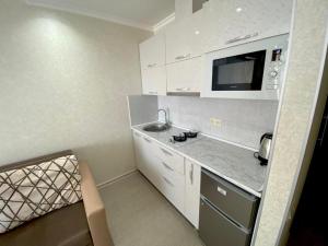 Cozy Studio Apartment-Sea View