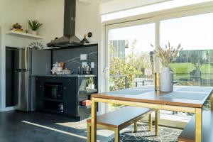 Ironwood Grove, Tiny House Hotel