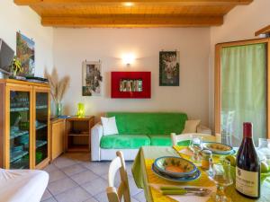 Apartment Azalea - GLA103 by Interhome