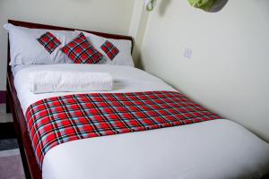 Kimana Omega Safari Lodge