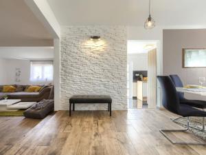 Holiday Home Alma by Interhome