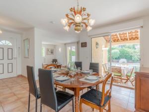 Villa Les Galandos by Interhome