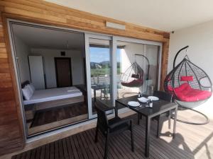 New Luxury Apartments BaR