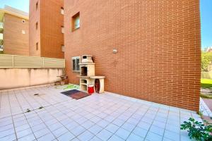 Love Salou and Relax in the swimming pool