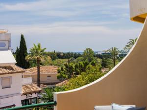 Señorio de aloha 3 bedroom duplex within walking distance to Puerto Banus
