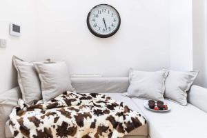 Fulham 2-Bed Apt w South Terrace near Tube