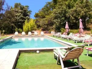 Villa spacieuse à Vaison-la-Romaine avec piscine privée - Villedieu