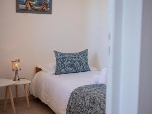 Hotels Hotel Les Galets : Chambre Double avec Balcon (2 Adultes + 1 Enfant)