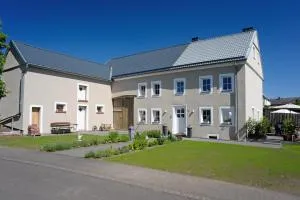 Ferienhaus Eifel 1851 - Plein