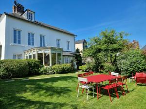 Maisons de vacances Maison Saint Leonard : photos des chambres