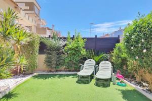 Spacious House in Gran Alacant with Private Garden