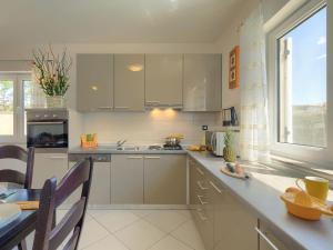 Holiday Home Villa Zara by Interhome