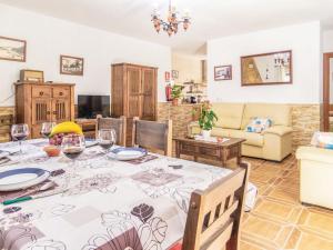 Holiday Home El Viso by Interhome