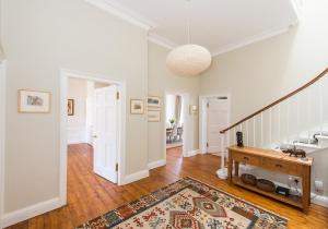 The New Town Idyll @ Dublin Street