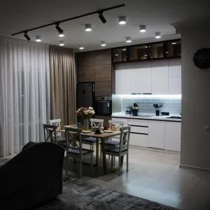 Deluxe Apartment - Tamerlan Residence - Kamennaya Balka