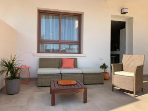 Bianca Beach 106, ground floor 250m from Mil Palmeras beach