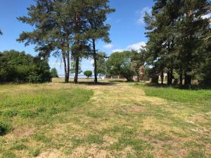 Gościniec Twoje Mazury nad jeziorem Śniardwy tuż obok plaży