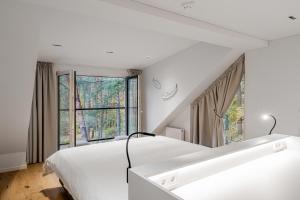 ESE HOTEL