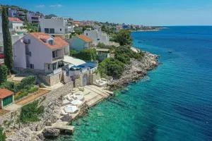 Villa Antonija 1607 - 拉扎尼