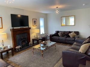 Luxury Portrush Holiday Homes - The Grange, Portrush Sleeps 13 - 6 bedrooms