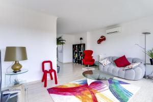 Appartements IMMOGROOM - Apartment with terrace - AC - Parking : photos des chambres