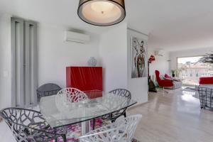 Appartements IMMOGROOM - Apartment with terrace - AC - Parking : photos des chambres