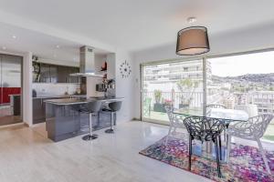 Appartements IMMOGROOM - Apartment with terrace - AC - Parking : photos des chambres