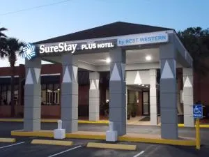 SureStay Plus Hotel by Best Western St Marys Cumberland - Mays Bluff