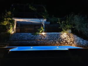 Villa Jerković Secluded house with pool