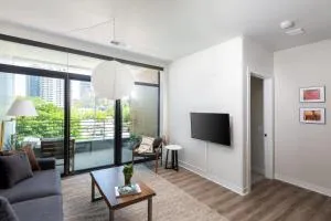 Flexhome Brady District 1BR Apt E2 - Glendale