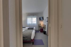 Hotels Hotel O'Nice Saintes : photos des chambres