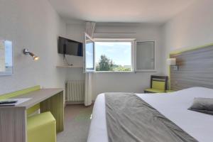 Hotels Hotel O'Nice Saintes : photos des chambres