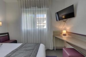 Hotels Hotel O'Nice Saintes : photos des chambres