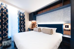 Hotels Hotel Bleu de Grenelle : Chambre Double Supérieure Medium