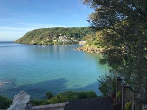 Beachside 2-Bed - Sleeps 4 Parking & Pet Friendly - 4hvězdičkové hotely ve městě Salcombe