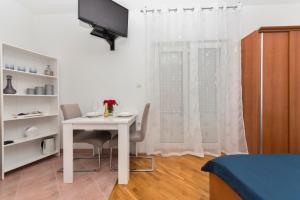 Škiljini dvori - Studio-apartman 1