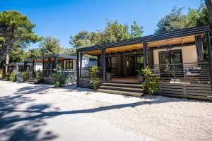 Mobile Homes & Bungalows Ljutić