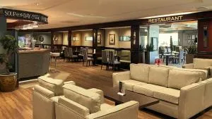 Normandy Hotel (Near Glasgow Airport) - 伦弗鲁