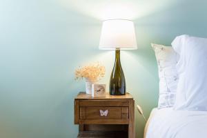 Home in Porto - Cozy 2BR Duplex by LovelyStay