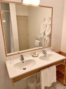 Hotels Hotel l'Oree Des Vignes : photos des chambres