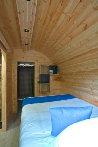 Hotels Camping Les Pres du Roi : photos des chambres
