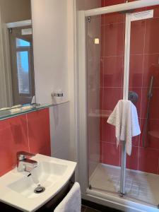 Hotels Hotel Le Caddy : photos des chambres