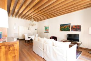 Calle Teatro Vecchio - Venezia