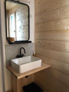 Chalets Le petit Repaire de Sailhan, Ecolodges : photos des chambres