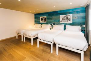 XL - Sleeps up to 4 room in Stay Central Hotel